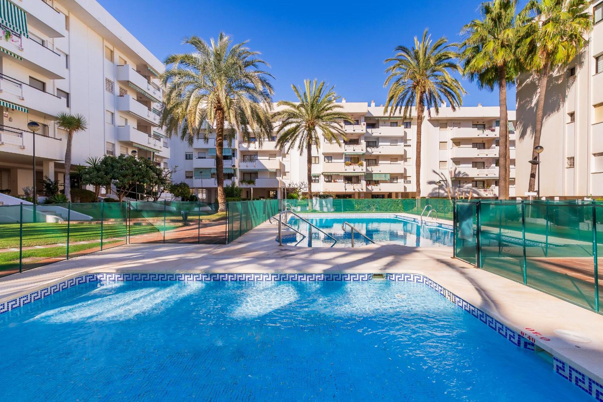 Ferienwohnung Carihuela Playa By Ivi Real Estate Torremolinos Exterior foto